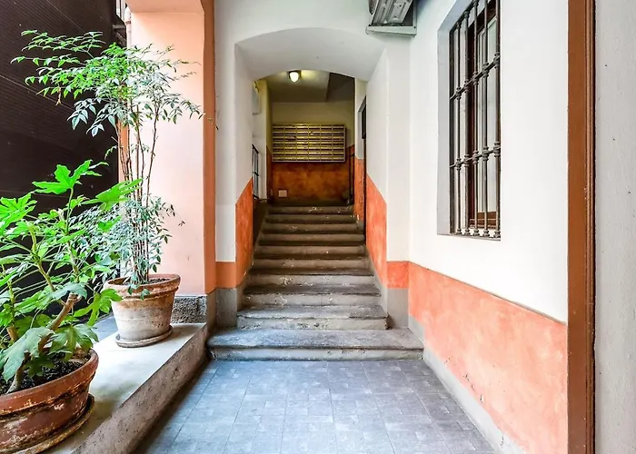 Stylish With Balcony - Brera *