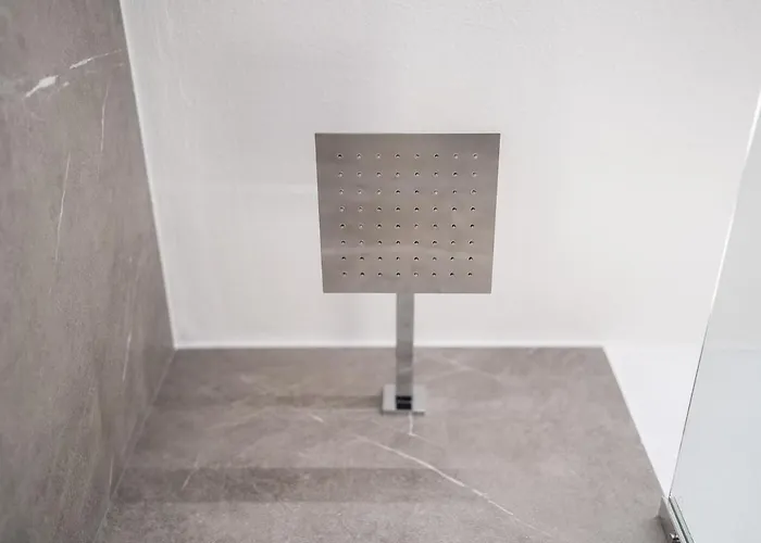 Stylish With Balcony - Brera Apartamento *