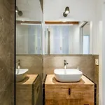 Stylish With Balcony - Brera Apartamento *
