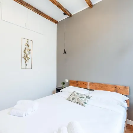 Stylish With Balcony - Brera Milano