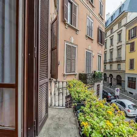 Stylish With Balcony - Brera